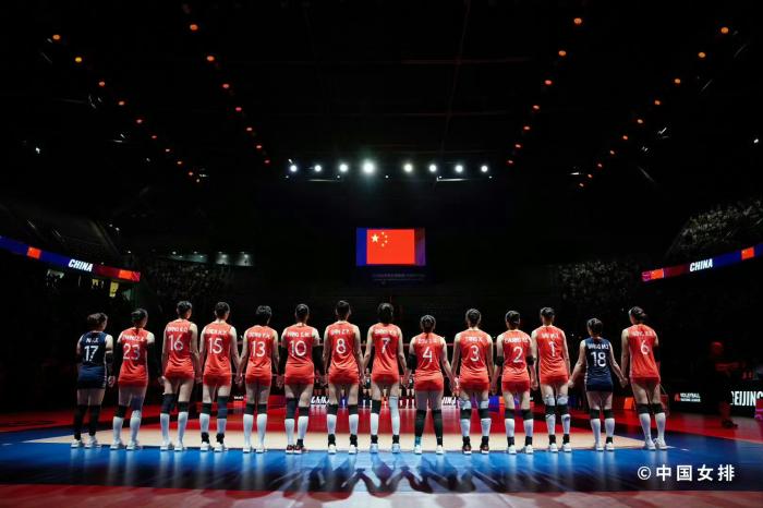 中国女排3比1逆转墨西哥取得世锦赛开门红，展现