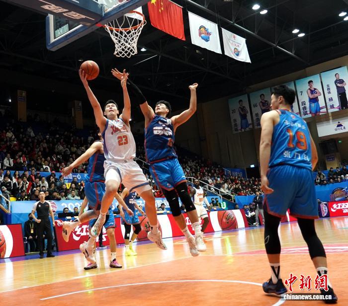 四川男篮全华班迎战新疆惨败 赛季零胜纪录延续
