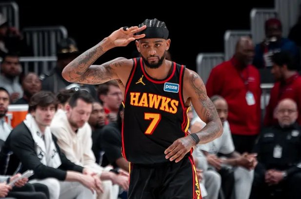 亚历山大-沃克老鹰首季数据爆发领跑进步榜单