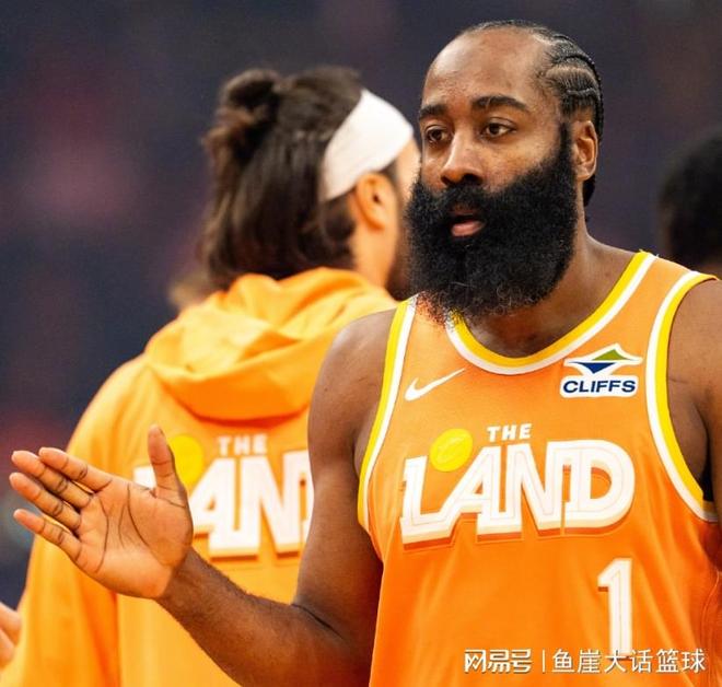 骑士险胜魔术 米切尔爆发率队逆转 防守隐患仍待
